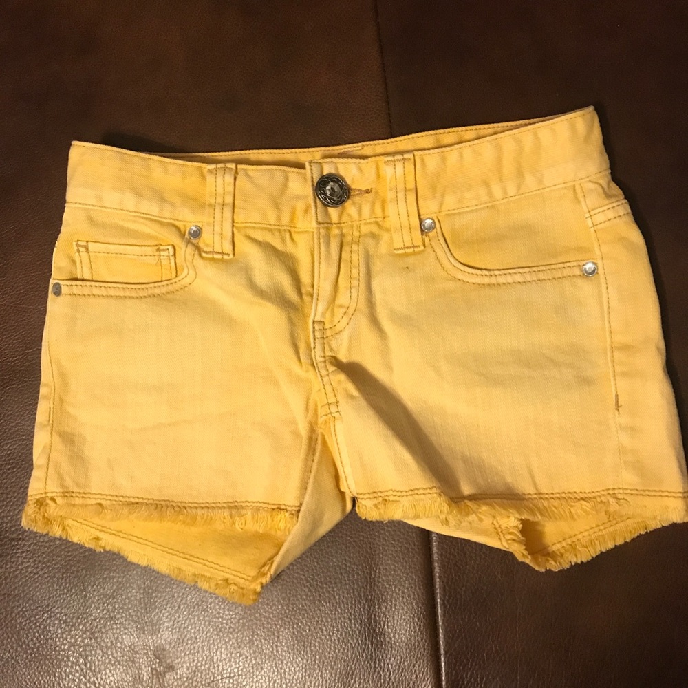 Daytrip Yellow Shorts